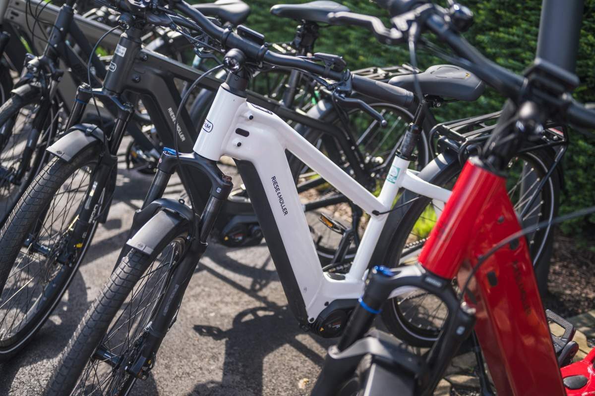 Groot aanbod elektrische fietsen waarvoor je een renteloze fietslening kan afsluiten bij Cyclobility